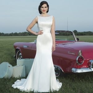 Justin Alexander Wedding Dress Style 8727